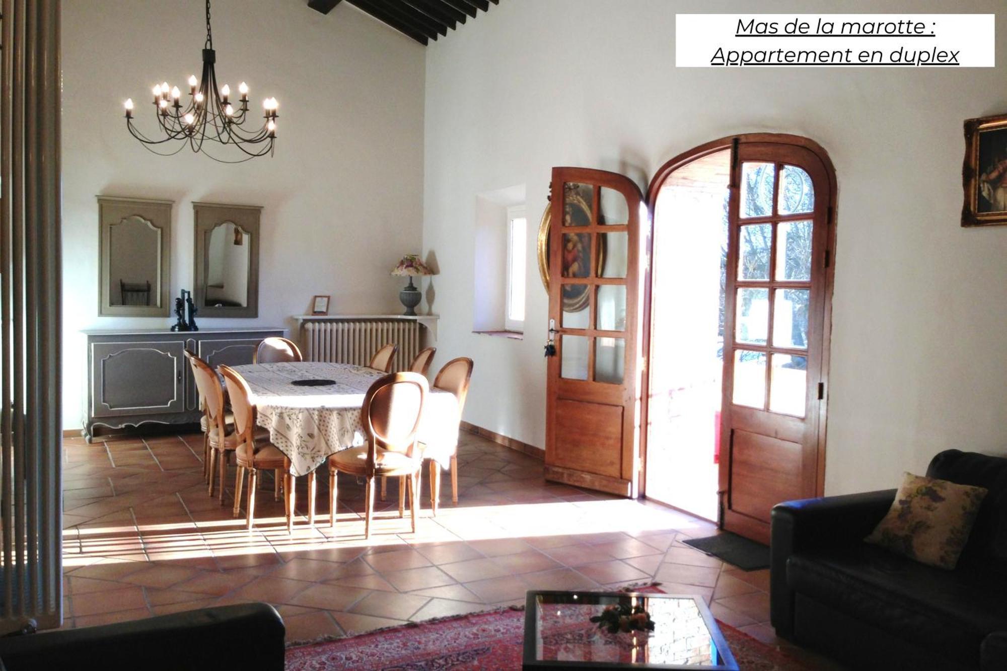 דירות Ollières Domaine Les Terres De Saint-Hilaire מראה חיצוני תמונה