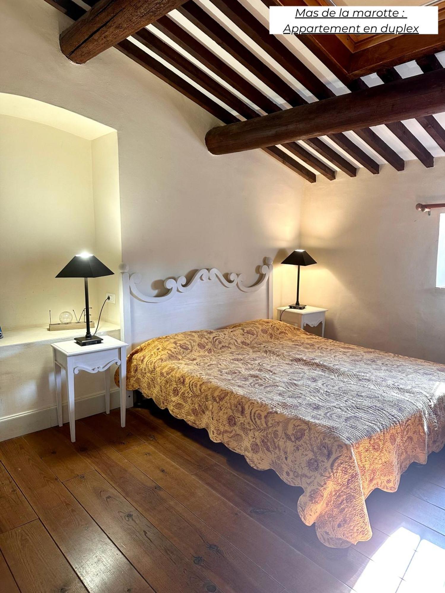 דירות Ollières Domaine Les Terres De Saint-Hilaire מראה חיצוני תמונה