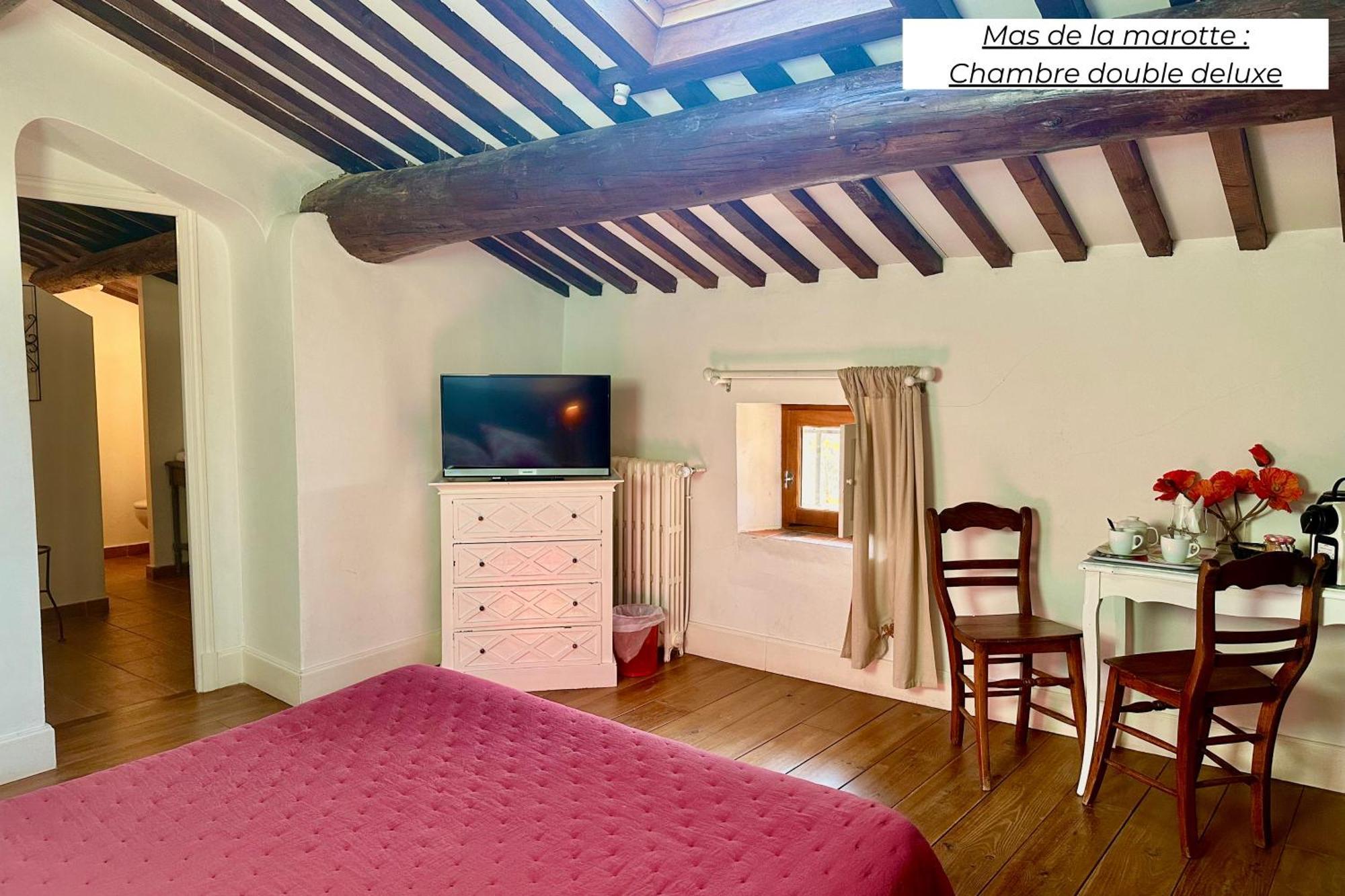 דירות Ollières Domaine Les Terres De Saint-Hilaire מראה חיצוני תמונה